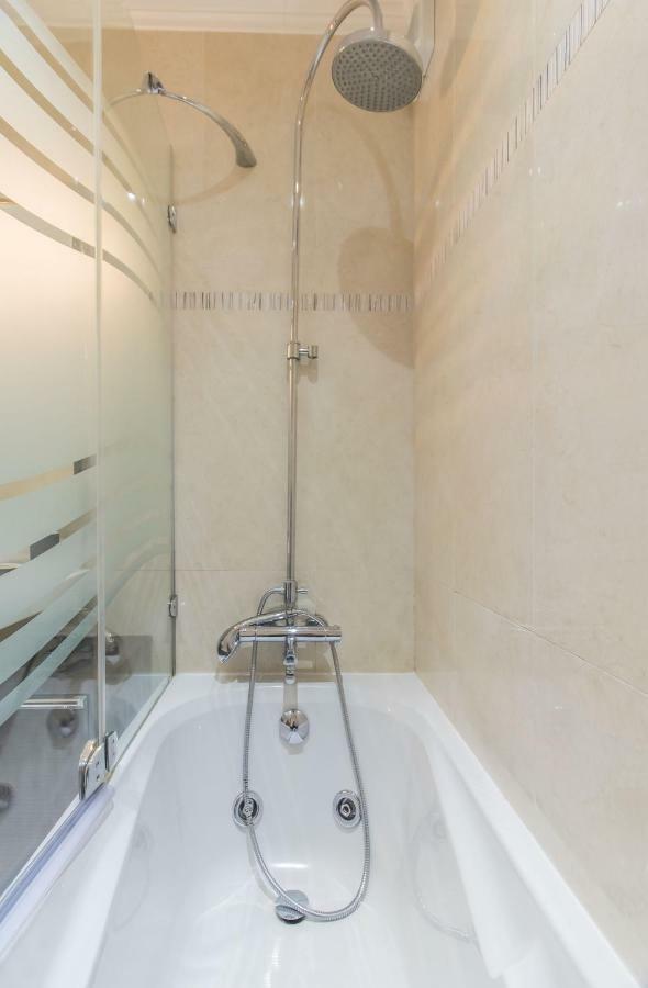 Telheiras Comfortable Stay Lisbon Luaran gambar